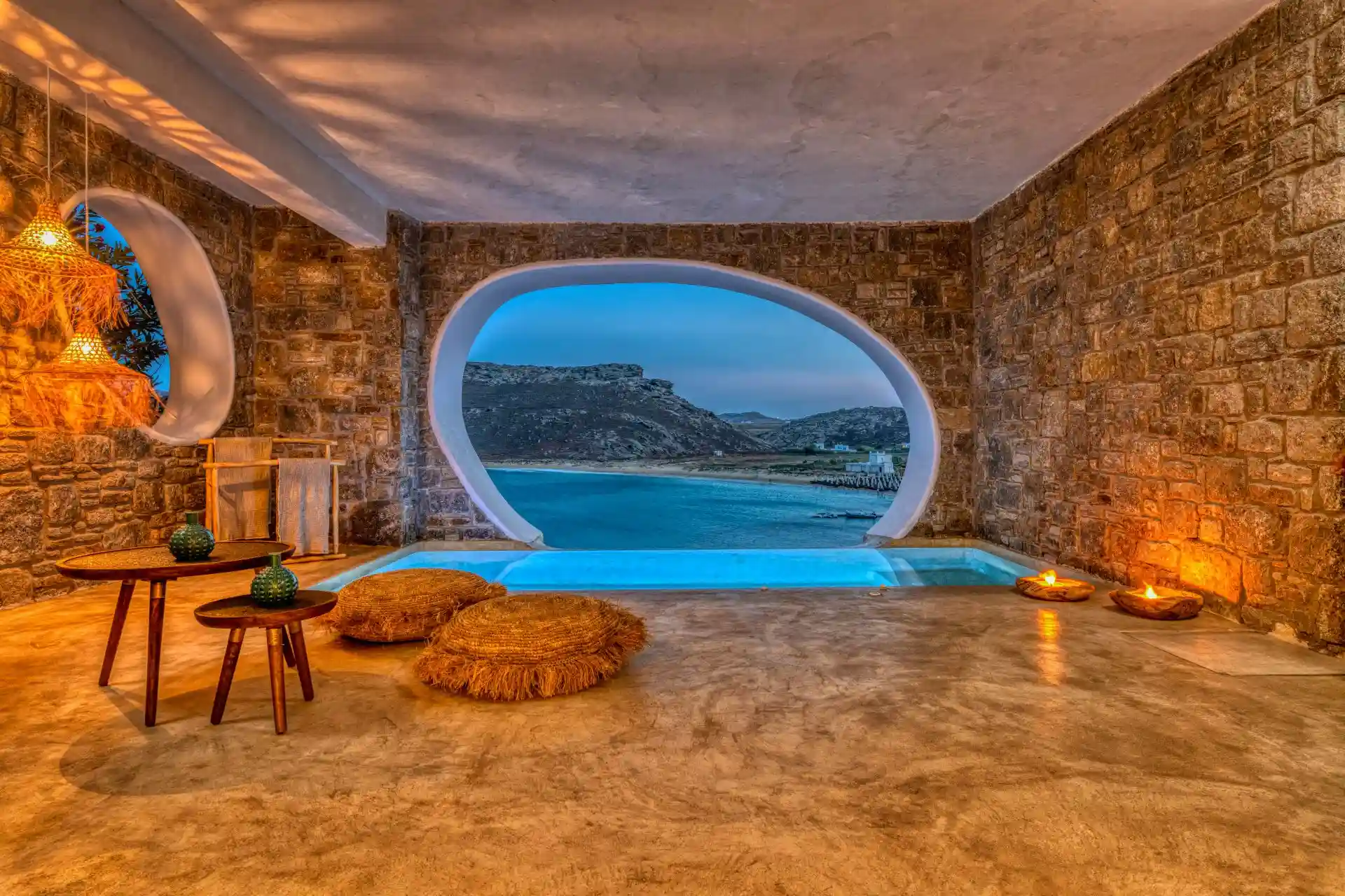 Deluxe Suite with Private Heated Pool and Sea View